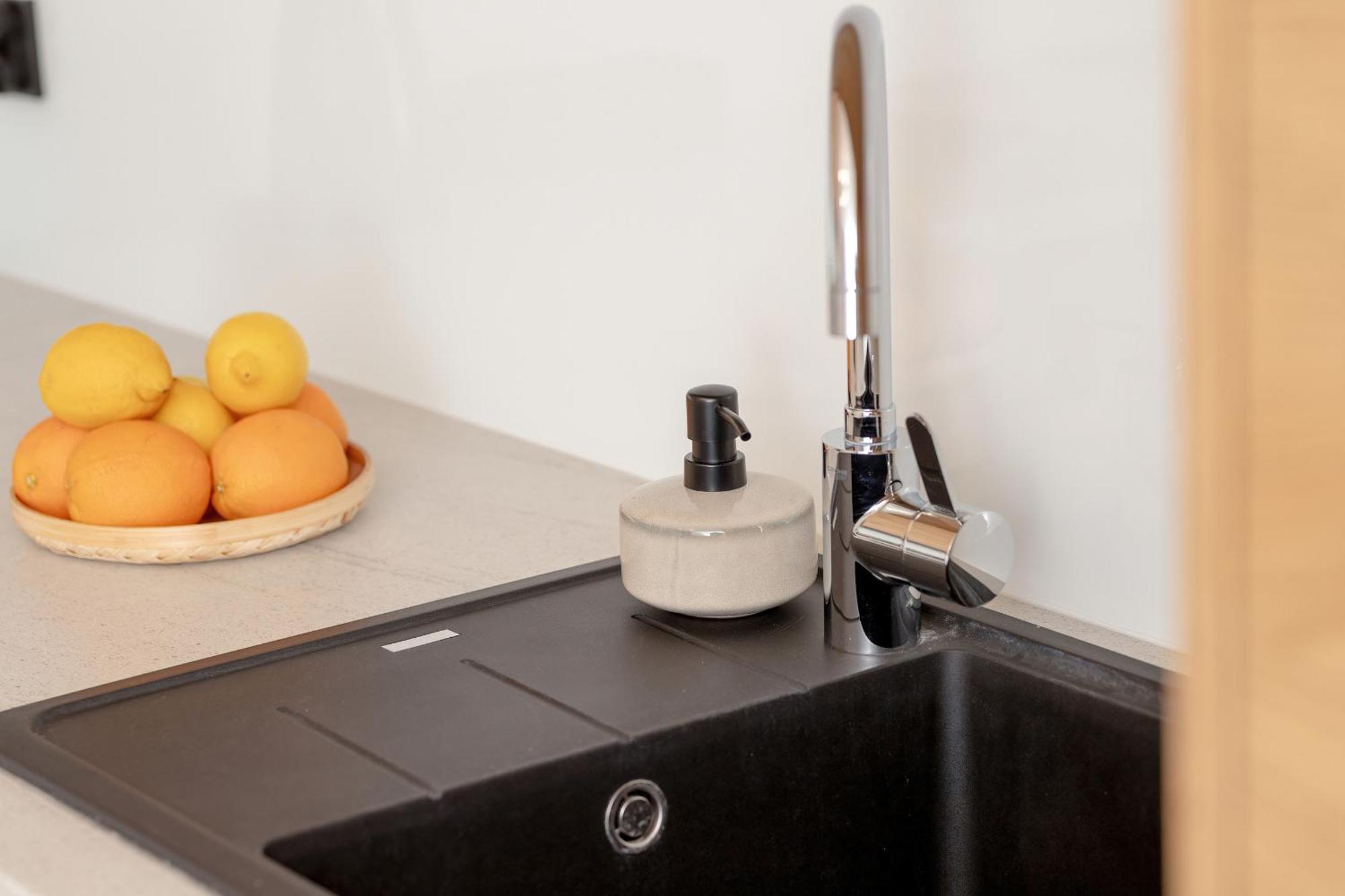 Stylowy Apartament W Gdansku Parking & Ekspres Do Kawy By Noclegi Renters Bagian luar foto